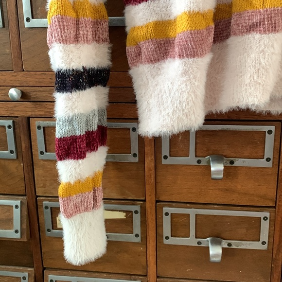 Cupcakes & Cashmere Striped Chenille Rach Sweater Size Medium - Picture 5 of 11